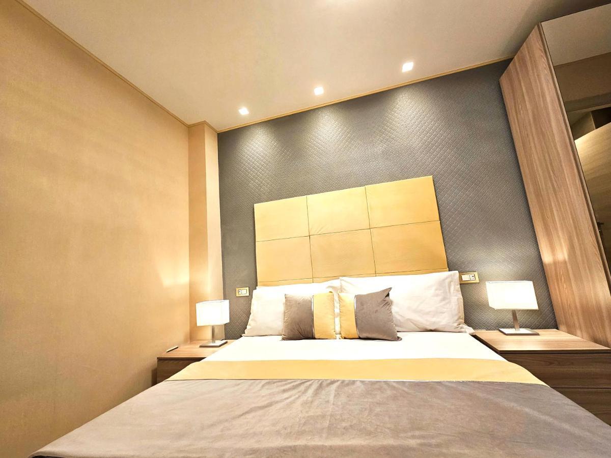 לצ'ה Astoria Supreme - Modern Boutique Suites מראה חיצוני תמונה