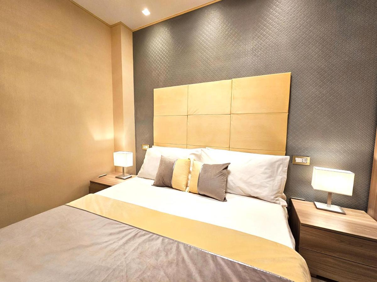 לצ'ה Astoria Supreme - Modern Boutique Suites מראה חיצוני תמונה